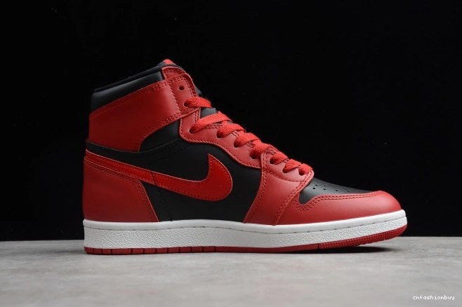 Varsity Jordan BQ4422-600 Red 1 Air High 85 1003